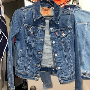 LEVIS DENIM JACKET
